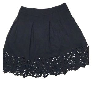 BCBG POCKET SKIRT